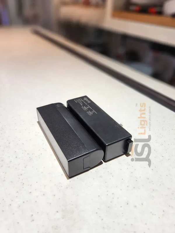 APRA MG-05 SMD Folding Diffused Magnetic Track Light - 6W, 4000K