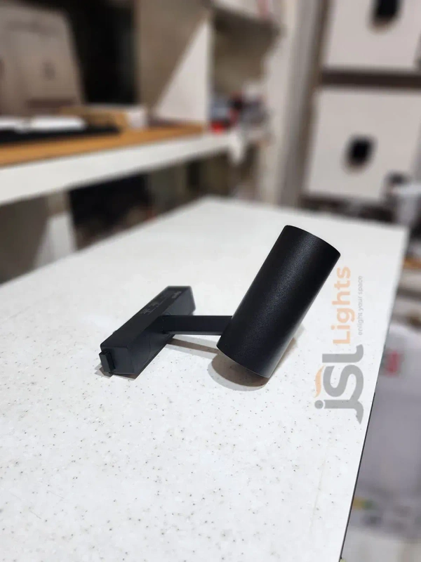 APRA MG-07 COB Spot Magnetic Track Light - 6W, 3000K