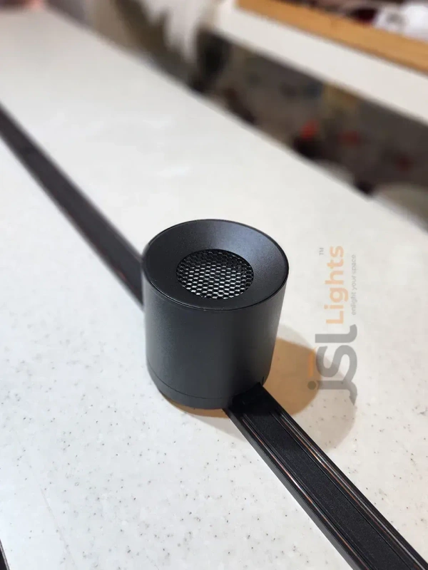 APRA MG10 COB Cylinder Magnetic Track Light - 6W, 3000K