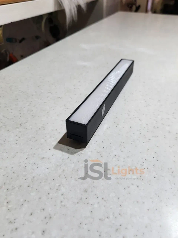 APRA MG-01 Ultra Thin Linear Diffused Magnetic Track Light - 6W, 3000K
