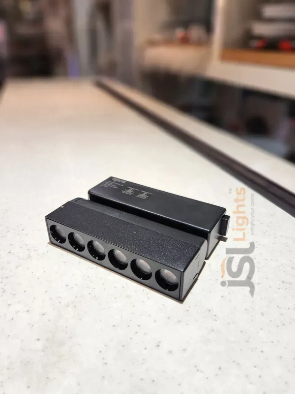 APRA MG-06 COB Folding Grill Spot Track Light - 6W, 3000K