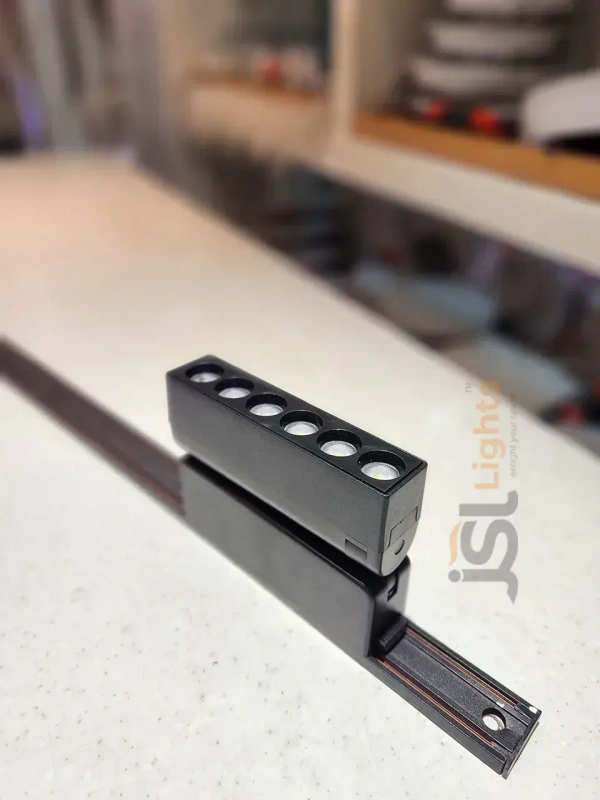 APRA MG-06 COB Folding Grill Spot Track Light - 6W, 3000K