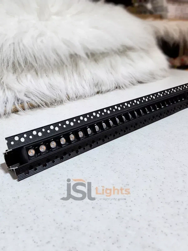 Apra MT02 COB Grill Magnetic Track Light - 30W, 6000K