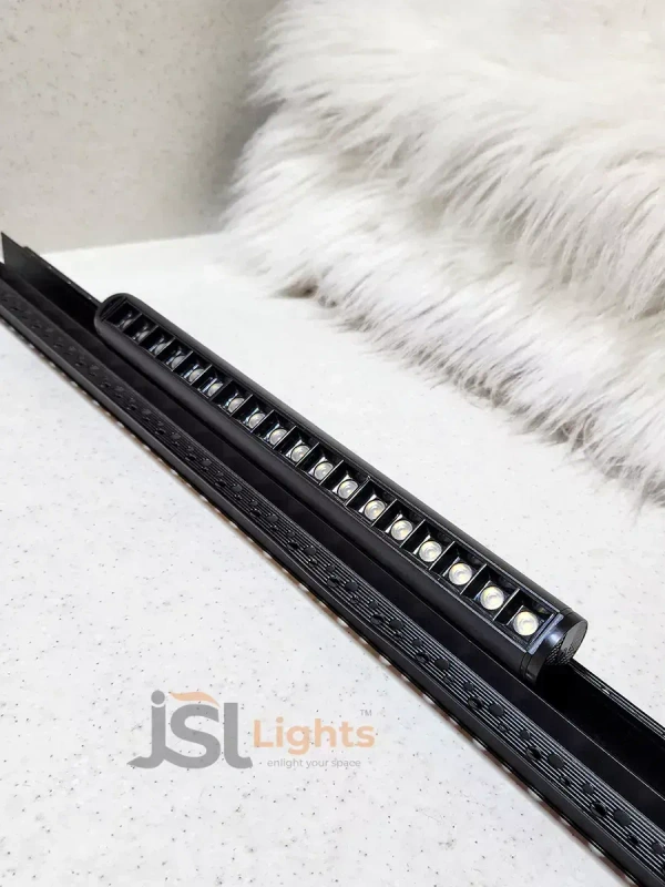 APRA MT06 COB Folding Grille-360° Tiltable Magnetic Track Light - 18W, 3000K