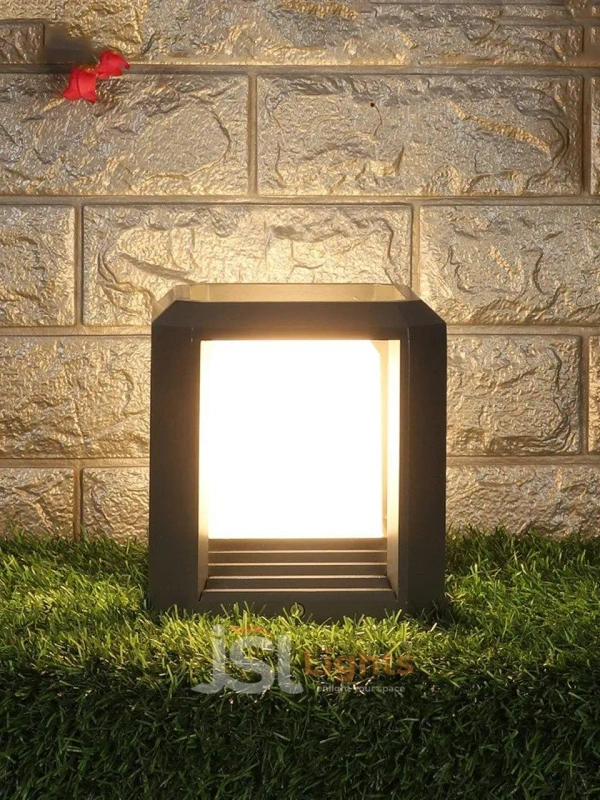 JSL Lights JSL 7788 Gate Light - Gate