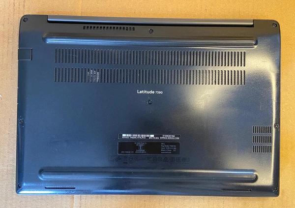 Dell (Refurbished) Dell Latitude 7390 β 8th Gen Intel Core i5 | 8GB RAM | 256GB SSD | 13.3β FHD Touchscreen | Windows 11 Pro - Black, 13.3 Inch