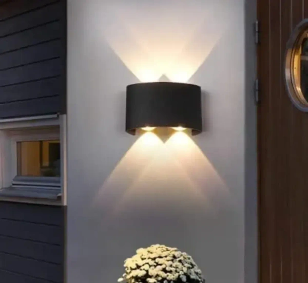 4 WAY WALL LIGHT 