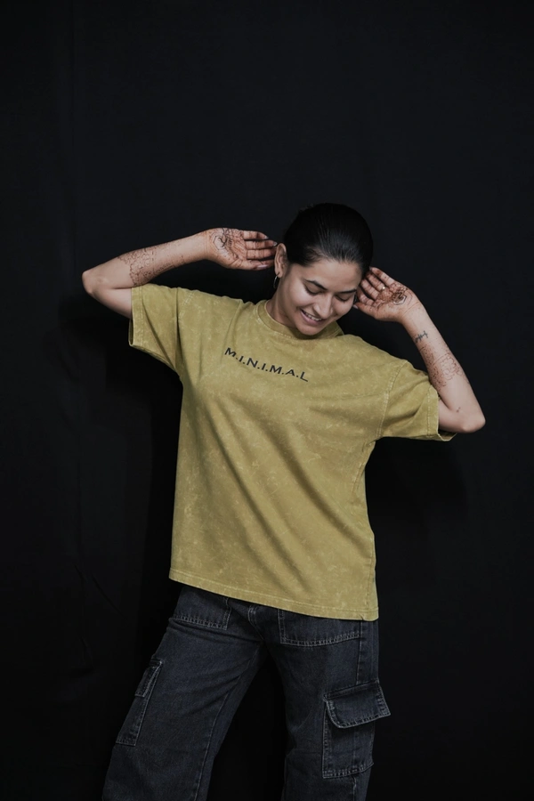 Minimal - Unisex Oversized T-Shirt 100% Premium Cotton
