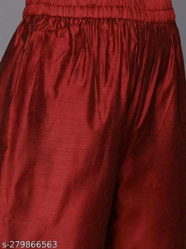 Kurti Set For Women - Guardsman Red, L