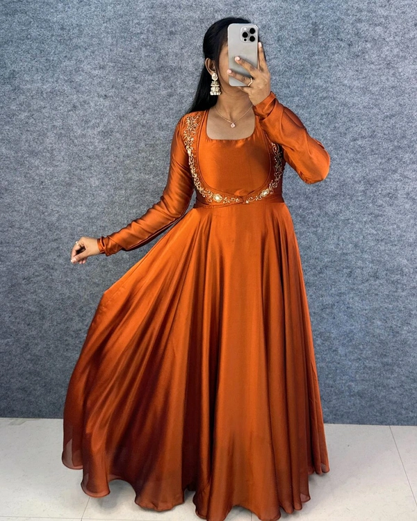 3 In 1Gown - M, Rust Orange