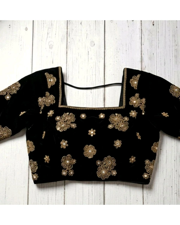 Sparkle Lehenga - M