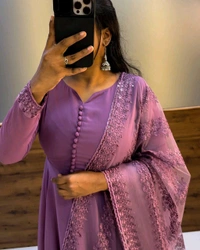 Pongal Gown - L, Onion