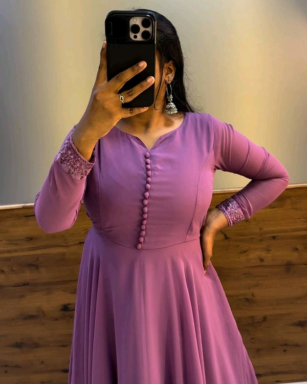 Pongal Gown - L, Onion