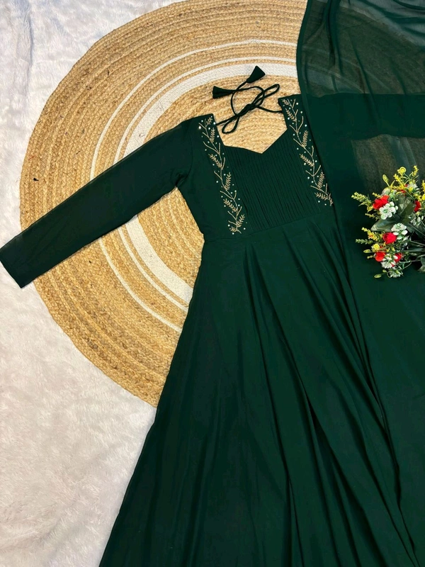 Yamuna - L, Deep Green