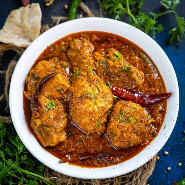 CHICKEN GRAVY  | RED CHILLI 