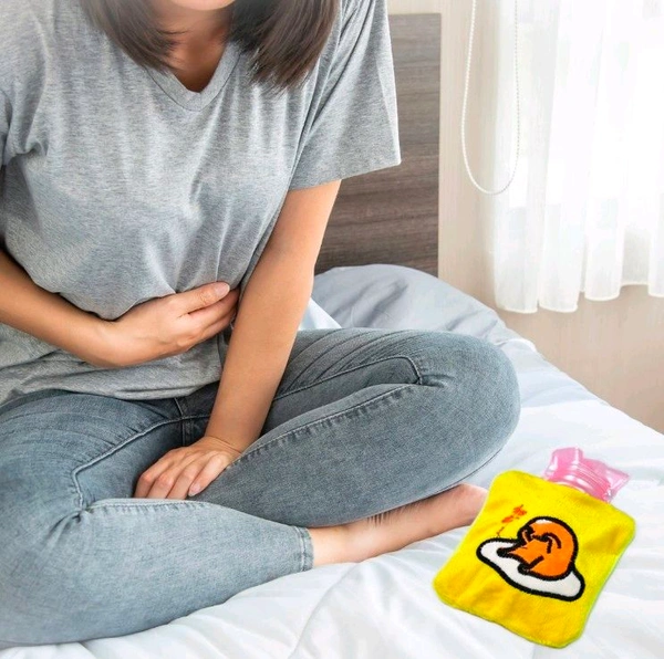 Yellow Duck Head Small Hot Water Bag with Cover for Pain Relief, Neck, Shoulder Pain and Hand, Feet Warmer, Menstrual Cramps.