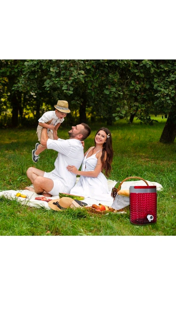 Nekza Diamond cut design plastic water jug to carrying water and other beverages. (4500Ml)