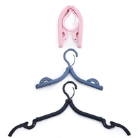 Portable & Foldable Multicolor Plastic Hangers (2pc)