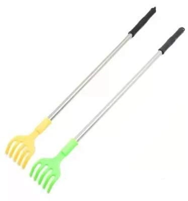 Back itch scratcher