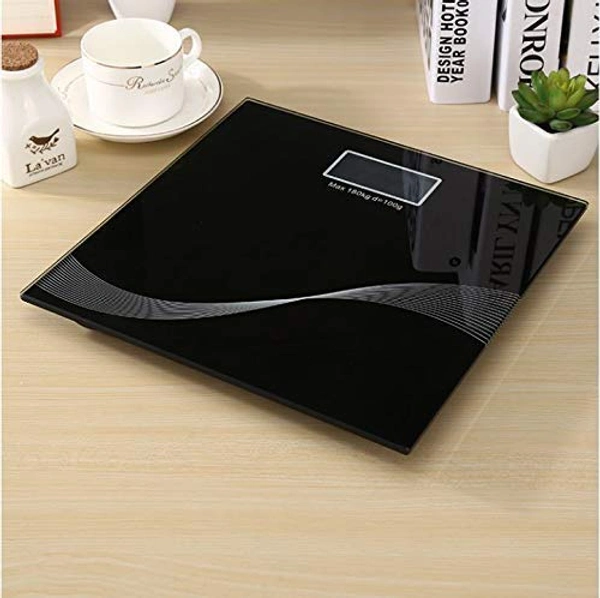 LED DIGITAL BATHROOM SCALE (Color may vary)