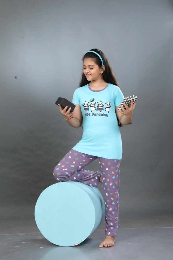 Vee MAX Vee Max Girls Printed Collar Night Suit - Blue, 11-12 Yrs