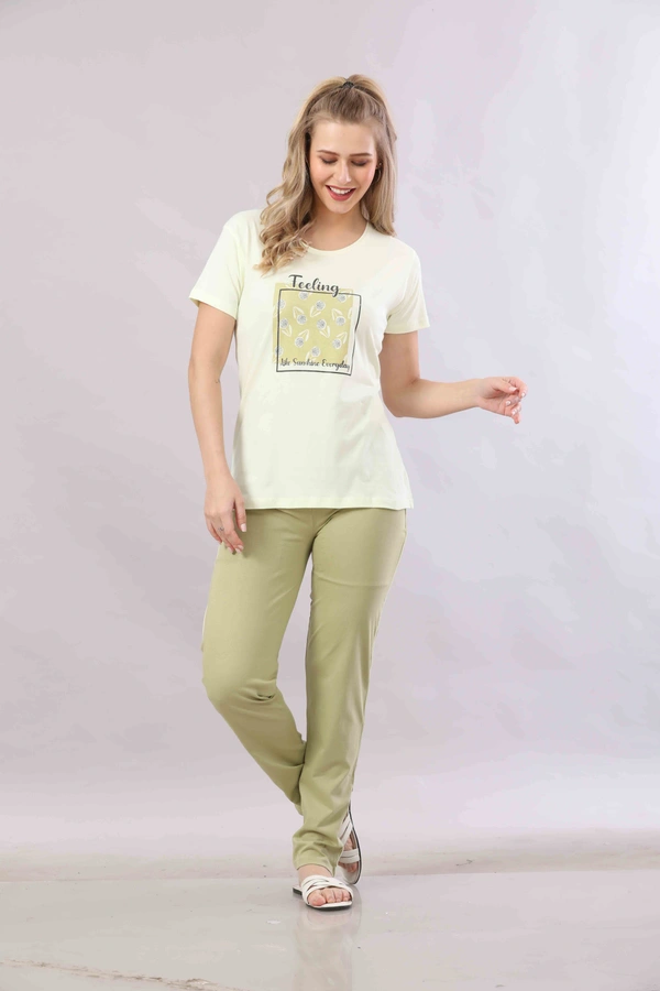 Vee MAX Vee Max Printed Womens  Womens Night Suits - Yellow, M