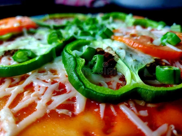 Capsicum Cheese Pizza - Normal