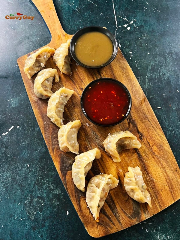 Veg Steamed Momos - Chopan