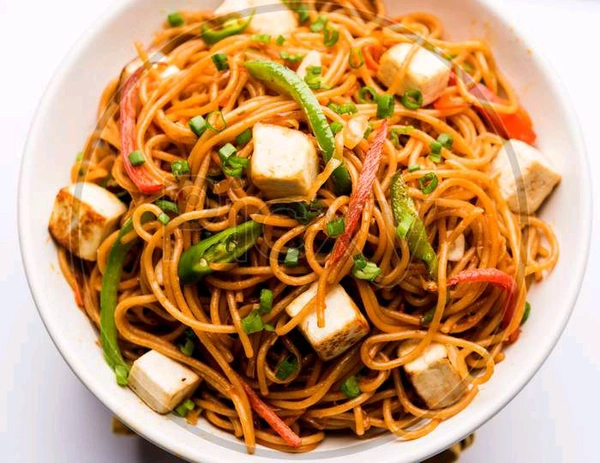 Paneer Chowmein - Half