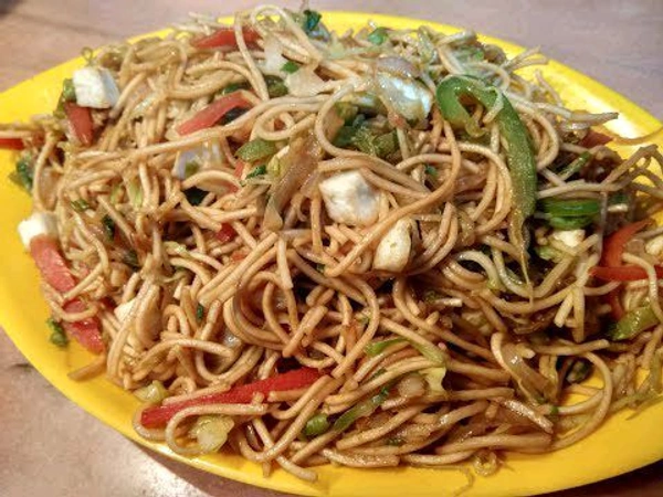 Paneer Chowmein 