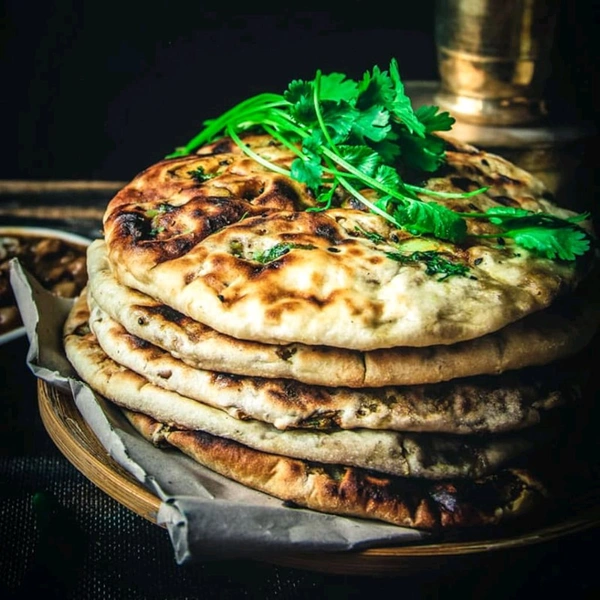 Stuffed Kulcha 