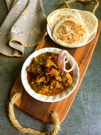 Chicken Pyaza - 4 Piece