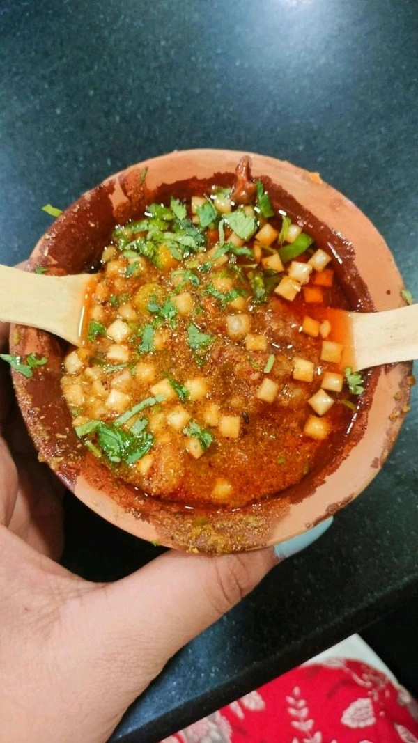 Special Tomato Chat - Obra