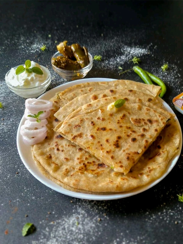 Aloo Paratha  - Chopan