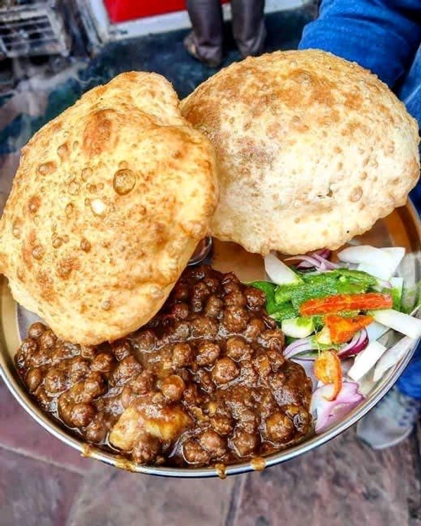 Chole Bhature  - Chopan