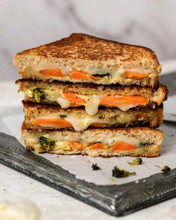Grill Veg Cheese Sandwich  - Chopan