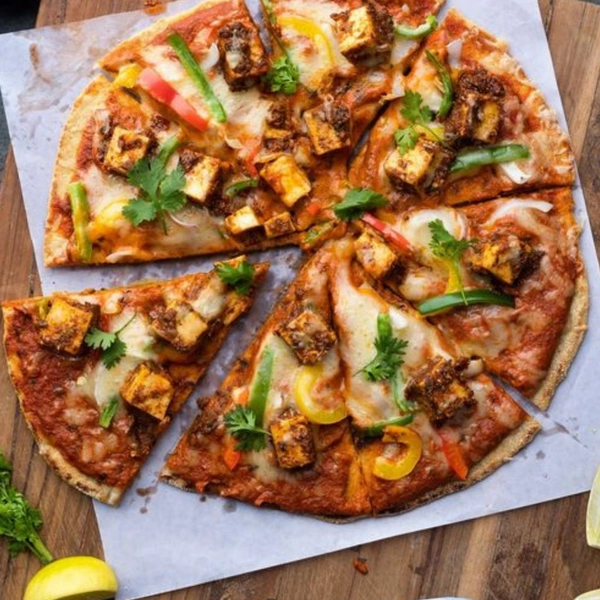 Paneer Pizza  - Obra