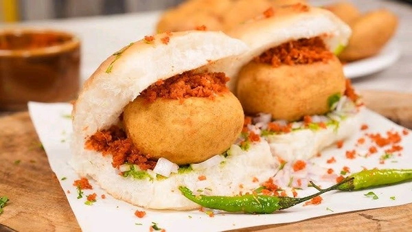 Chatpata Vada pav - OBRA