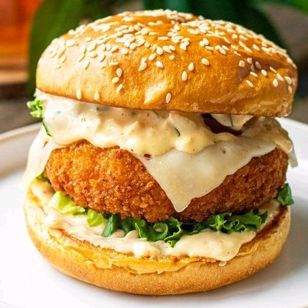 Urban Cheesy Delight Burger - Obra