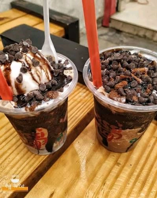 Urban Loded Choco Brownie Shake - Obra