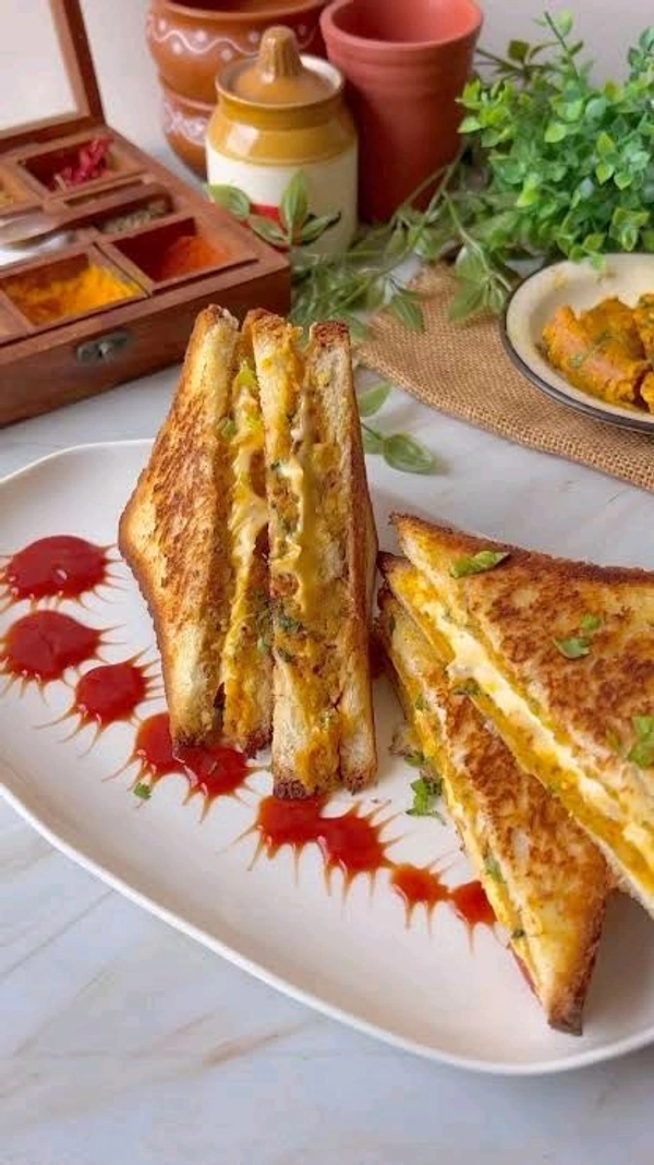 Herb Potato Loaded Sandwich - 4pcs, Obra