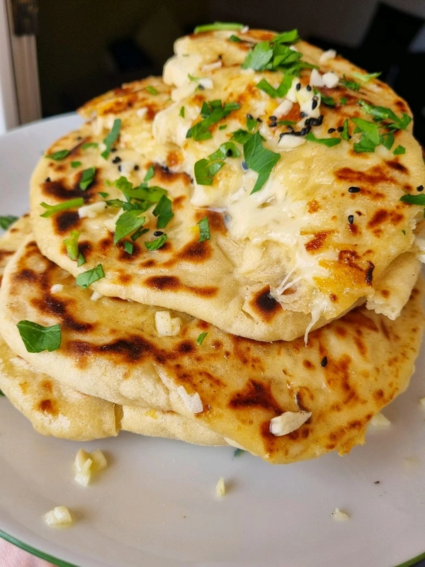 Cheese Naan  - Obra