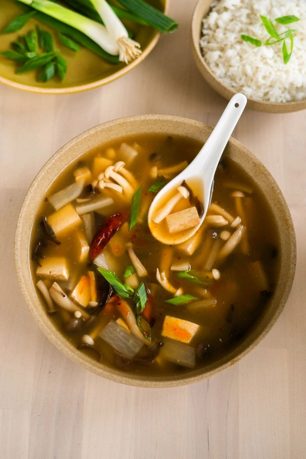 HOT AND SOUR MUSHROOM SOUP