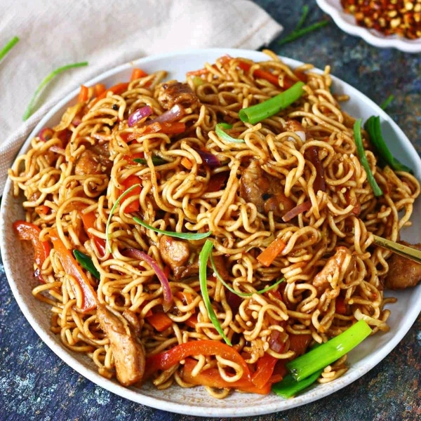 Masala Chowmein - half
