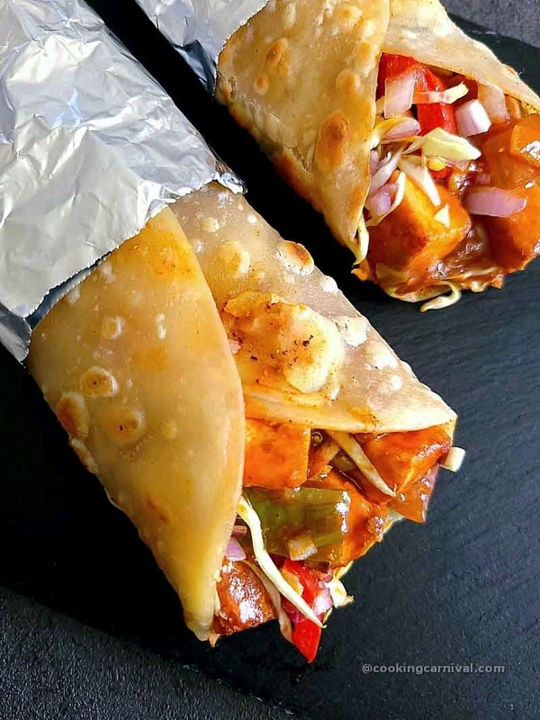 Schezwan Roll - half