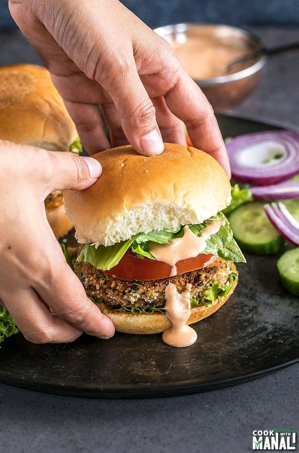 Veg Cheese Burger - half