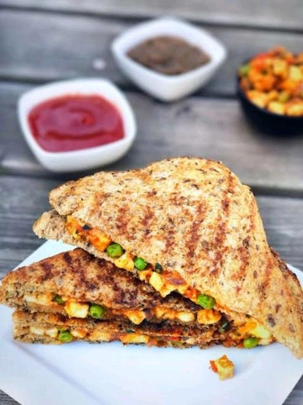 Makhani Cheese Sandwich - half