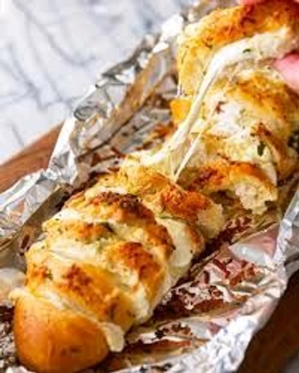 Chilli Cheese Garlic Bread - half