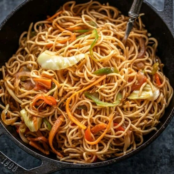 Veg Chowmein - half