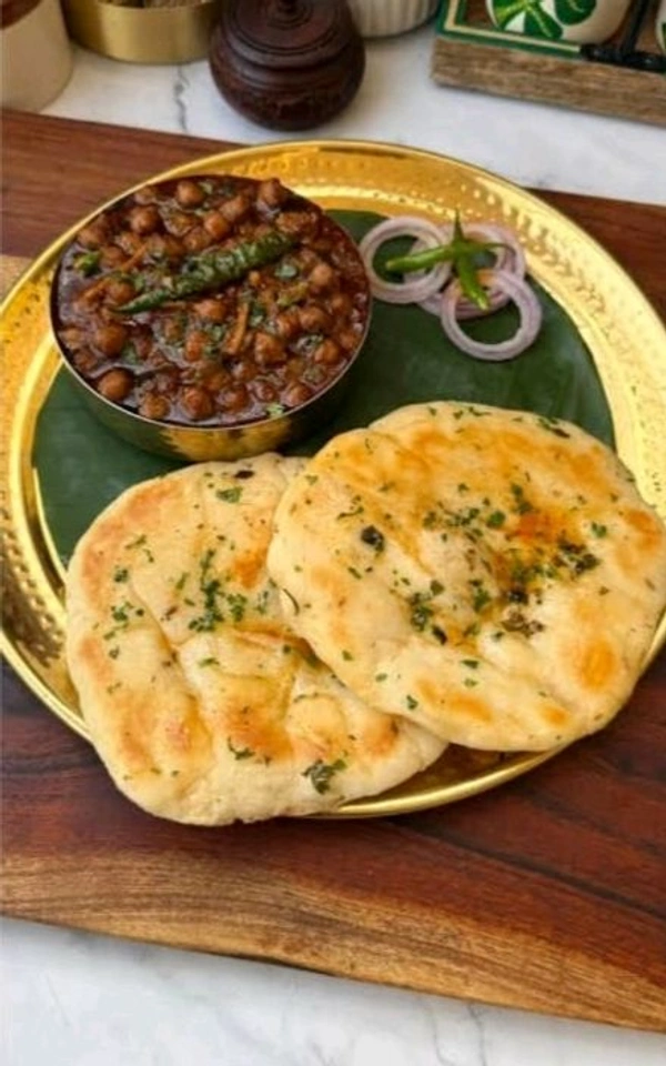 Chola / Bhatura/Kulcha/ Rice - small